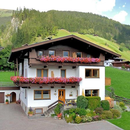 Gaestehaus Elfriede Gerlos Exteriör bild